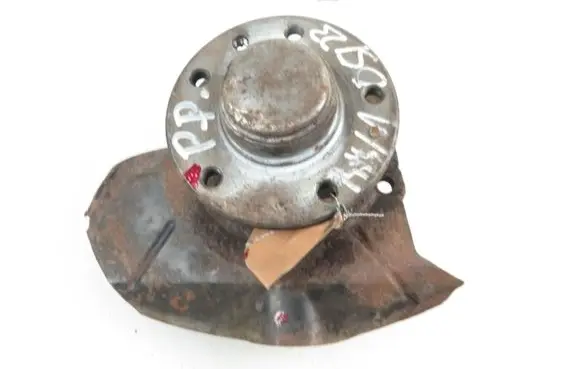 Opel Omega A Front wheel hub spindle knuckle 