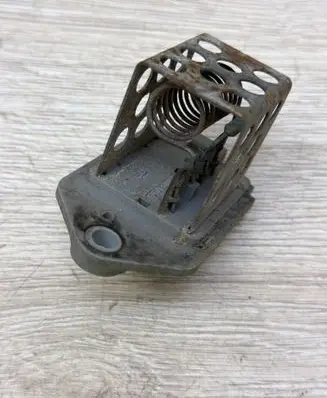 Peugeot 406 Heater blower motor/fan resistor 9635833480