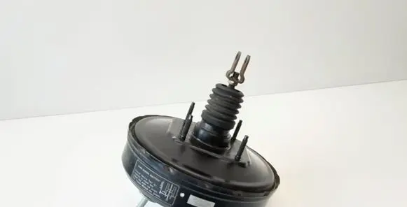 Toyota RAV 4 (XA20) Brake booster 13101011260