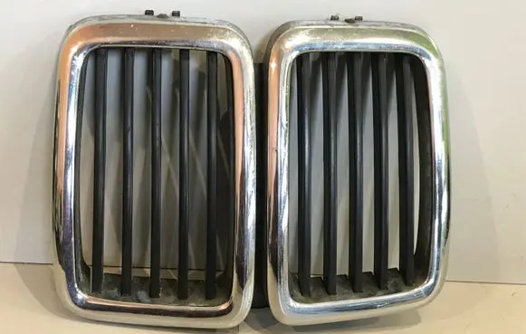 BMW 5 E28 Front grill 51131873253