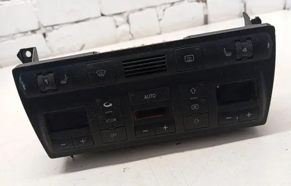 Audi A6 S6 C5 4B Climate control unit
