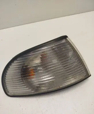 Audi A4 S4 B5 8D Front indicator light 1315106919