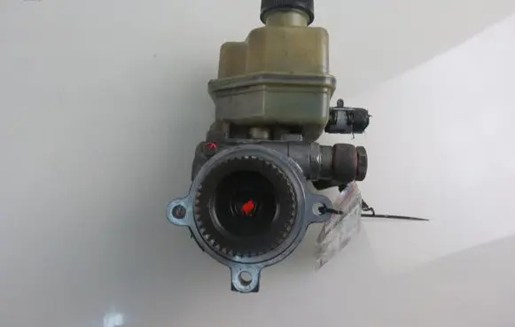 Mazda 6 Power steering pump GJ6F