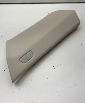 BMW iX1 (C) pillar trim 9462326