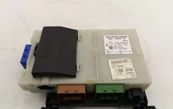 Ford Mondeo MK IV Fuse box set 7g9t-14a073-dd