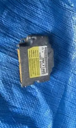 Mercedes-Benz B W245 Airbag control unit/module 1085