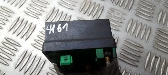 Glow plug pre-heat relay