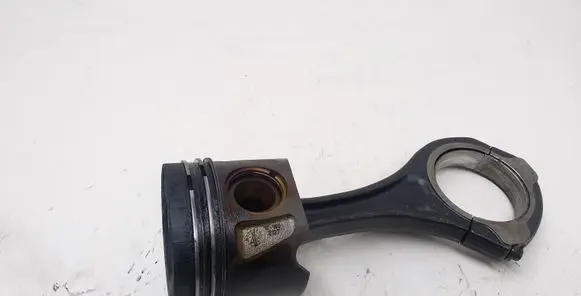 Mercedes-Benz S W221 Piston with connecting rod 8370B