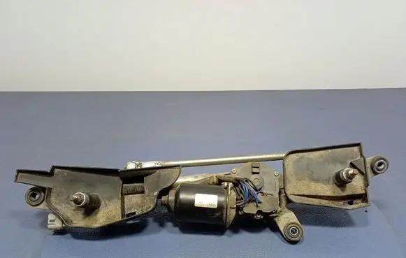 Nissan Pixo Front wiper linkage and motor 38100M68K00