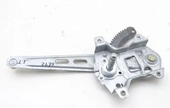 Hyundai Getz Rear window lifting mechanism without motor HYUNDAI_GETZ_02-09_MECHANIZM_SZYBY_PRAWY_TYŁ_5d