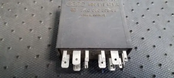 Skoda Fabia Mk1 (6Y) Other relay 4B0919471A 5KG006568-05