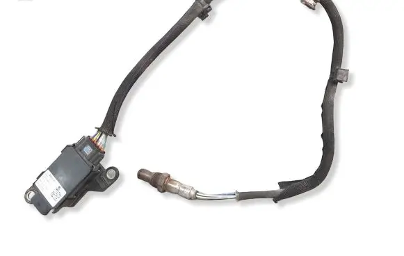 Peugeot 308 Lambda probe sensor 0281008064 9830288780