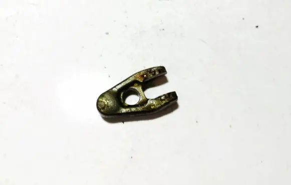 Renault Laguna II Fuel Injector clamp holder
