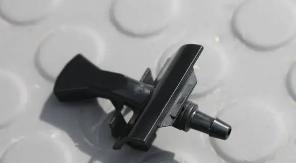 Mitsubishi Outlander Windshield washer spray nozzle DYSZAOUTLANDER