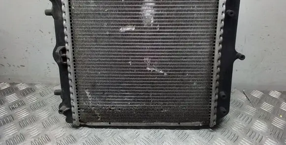 Coolant radiator