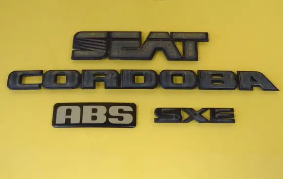 Seat Cordoba (6K) Manufacturers badge/model letters 