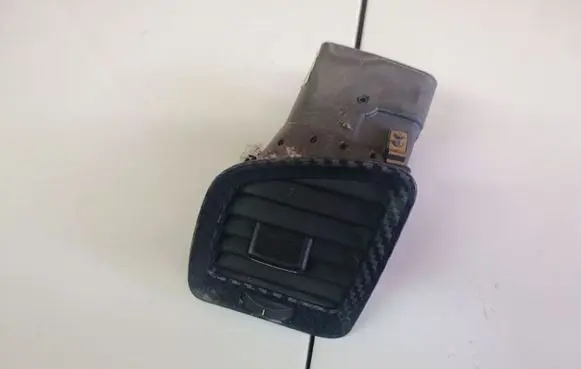 Opel Insignia A Dash center air vent grill 