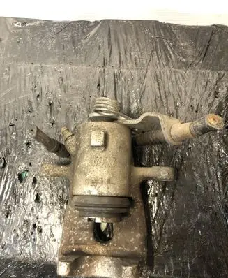 Opel Astra H Rear brake caliper