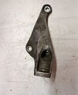 Audi A6 S6 C6 4F Engine mounting bracket 8E0199307S