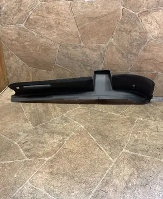 Mercedes-Benz C W204 Centre console side trim rear 2046931833