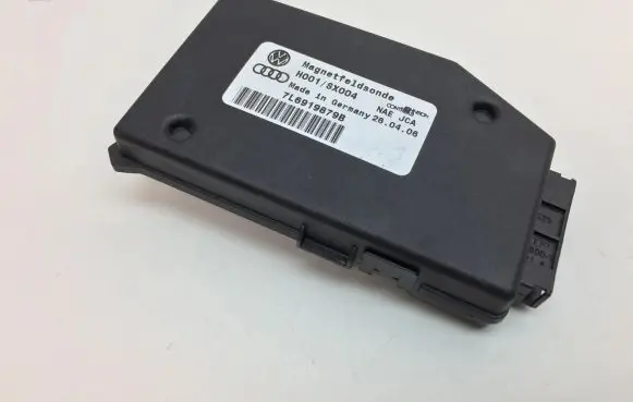 Volkswagen Touareg I Other control units/modules 7L6919879B