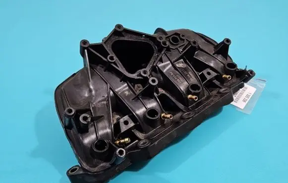 Volkswagen PASSAT B7 Intake manifold 03C129711AJ IMPRK1393298