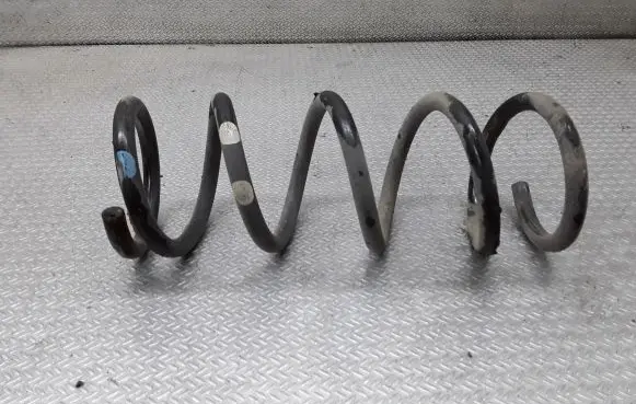 Nissan Murano Z50 Rear coil spring