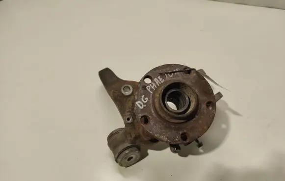 Volkswagen Phaeton Rear wheel hub