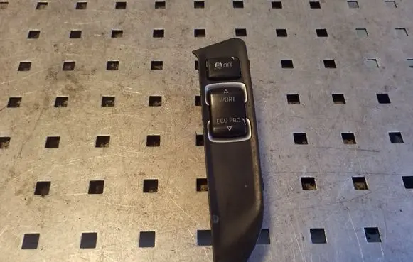 Traction control (ASR) switch