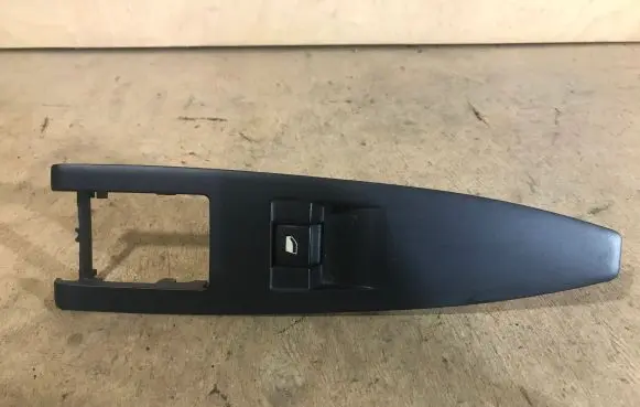 Citroen C6 Electric window control switch 96519386