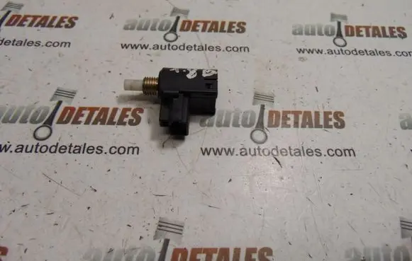 Clutch pedal sensor