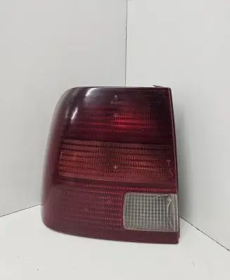 Volkswagen PASSAT B5 Rear/tail lights