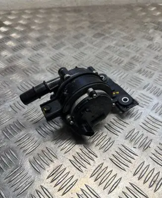 Hyundai Ioniq 5 Electric auxiliary coolant/water pump 202306240242