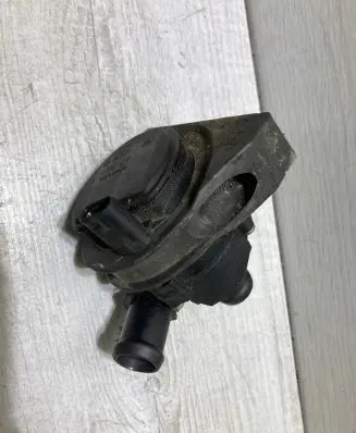 Skoda Rapid (NH) Electric auxiliary coolant/water pump 5C0965567A