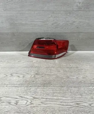 BMW 3 E92 E93 Rear/tail lights 7174404