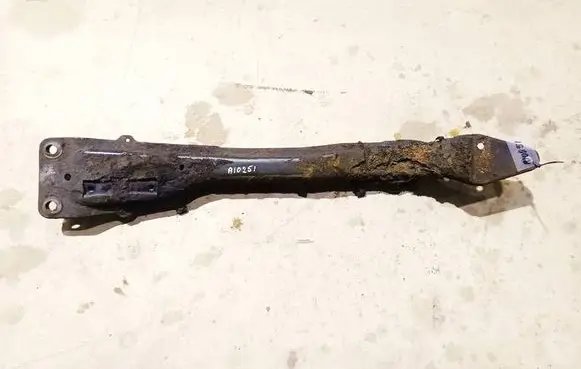 Nissan Primera Front subframe
