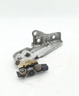 Nissan NV200 Sliding door lower roller guide/hinge 