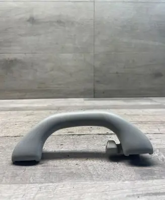 Volkswagen PASSAT B7 Rear interior roof grab handle 1K0857607
