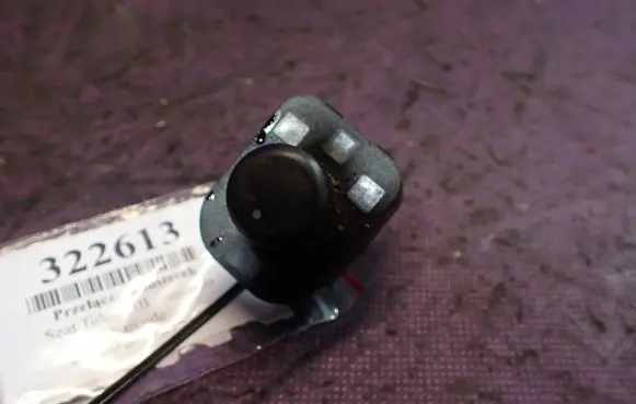 Seat Toledo III (5P) Wing mirror switch 5P0959565