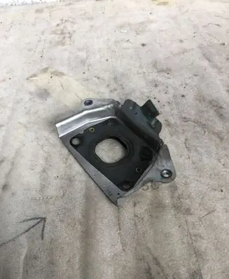 Volvo XC40 Other engine bay part 32208711
