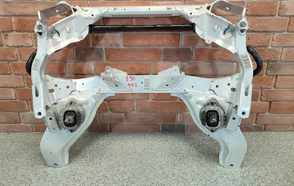 BMW 3 E90 E91 Front subframe 6785639