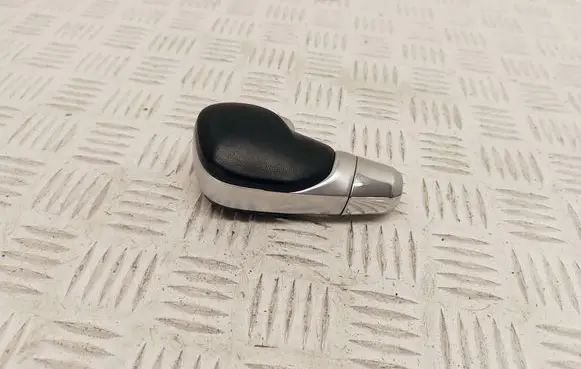 Renault Kadjar Gear lever shifter trim leather/knob 