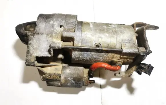 Renault Laguna I Starter motor d9r142