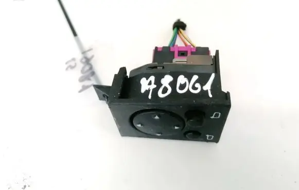 Audi A6 S6 C4 4A Wing mirror switch 4A0959565