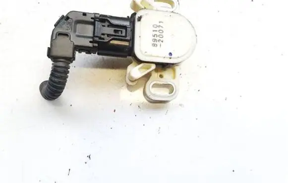 Toyota Avensis T270 Airbag deployment crash/impact sensor 8951020071 89510-20071