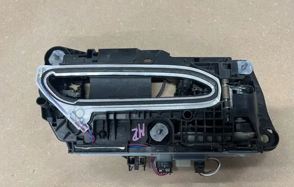 Mercedes-Benz S W223 Front door exterior handle/bracket A0997609003