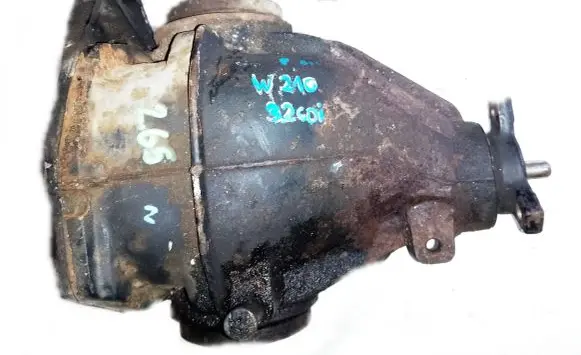 Mercedes-Benz E W211 Front differential 0365218