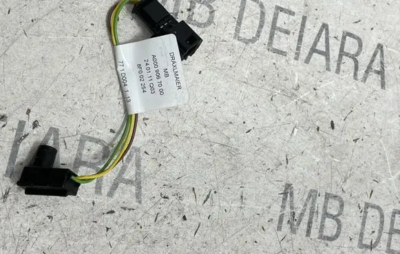 Mercedes-Benz ML W166 Front door interior light A0009067000