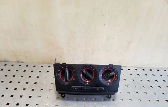 Mazda 3 I Climate control unit