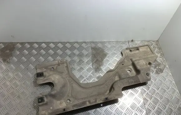 Audi Q7 4M Side bottom protection 4M0825213G